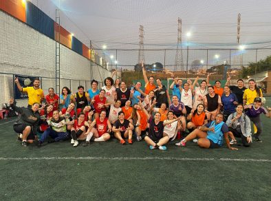 Escola de futebol exclusiva para mulheres do Vale do Paraíba completa oito anos