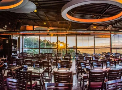 75% dos restaurantes e bares esperam faturar mais do que em 2023 durante o Carnaval