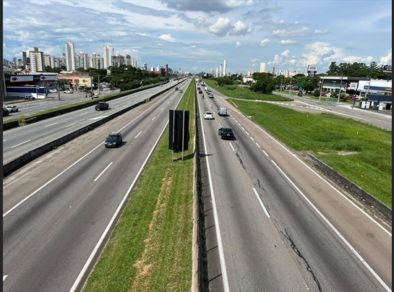 Obra da Rodovia Pres. Dutra inicia ampliação do trecho próximo à Johnson, em São José