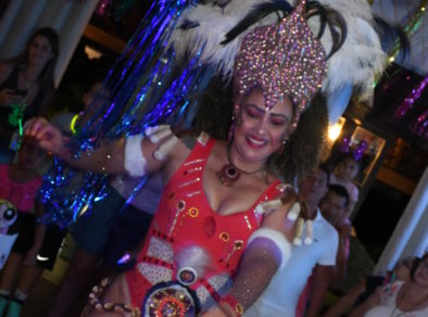 Fwd: Baile de Carnaval do Hotel Vale do Sonho Encerra Carnavale com Chave de Ouro 