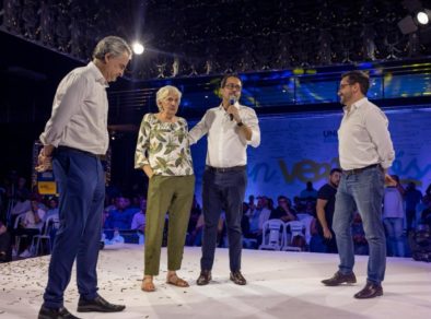 Lançamento de pré-candidatura a prefeito de Dr. Elton reúne 7 vereadores