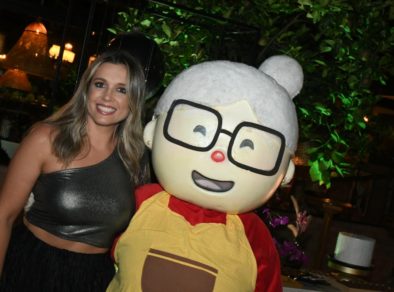 Fabiana Pupio comemora 40 anos com festa no Urbanova