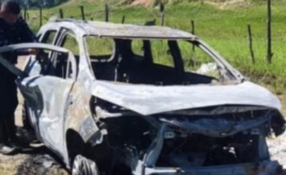 Motorista de app tem carro roubado e incendiado em São José dos Campos