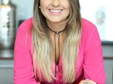 Desvendando Vidas: O Caminho de Letícia de Oliveira