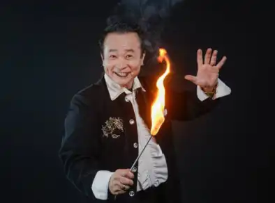 Teatro Colinas recebe “The Oriental Magic Show” neste sábado (18)