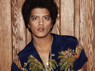 Bruno Mars anuncia retorno para o Brasil com shows em três cidades  