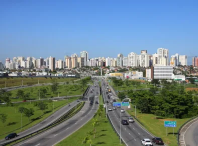 Dois homens são atropelados no Anel Viário em São José 