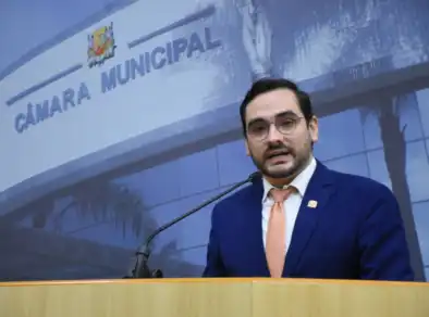 Thomaz diz que denunciará Amélia por acusar vereador de “defender estuprador”