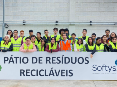 Para comemorar o Dia Mundial da Reciclagem, Softys leva alunos para a fábrica e apresenta ações na prática