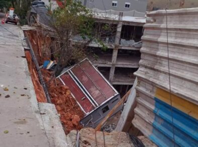 Construtora será multada pela Prefeitura após desabamento de muro