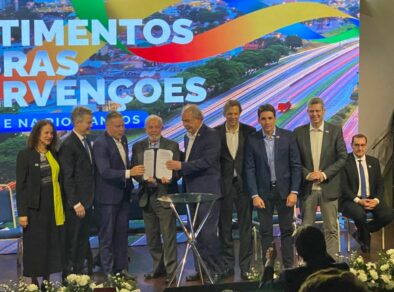 Lula anuncia maior “valor de crédito” da história junto ao BNDES para obras na Dutra e Rio-SP