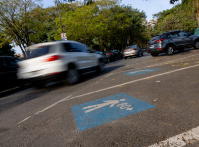 Aprovada na Alesp, Lei estadual que garante vagas em estacionamentos para idosos completa 20 anos