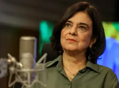 Nísia Trindade: “Só é possível avançar na vacinação com a sociedade integrada”