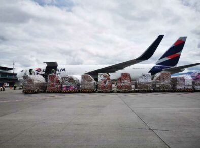 LATAM anuncia terceira frequência semanal na rota cargueira Miami-São José dos Campos