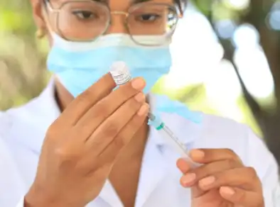 Brasil altera esquema de vacinação contra Poliomelide em novembro