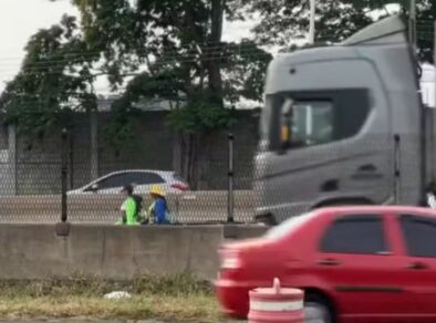 Ciclista que estava a caminho de Aparecida morre após ser atropelado por ônibus na Dutra