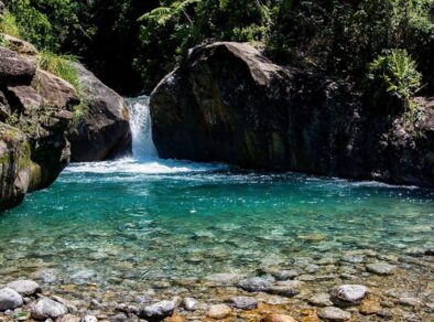 Lavrinhas é atração na rota do ecoturismo por piscinas naturais