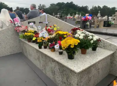 Conheça Maria Peregrina, a “santa popular” com o túmulo mais visitado da cidade