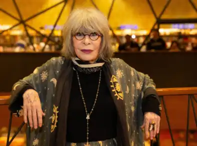 Show gratuito em homenagem à Rita Lee acontecerá no sábado (16) em São José