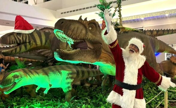 Papai Noel e dinossauros encantam o público no “Natal de Aventuras” do Shopping Pátio Pinda