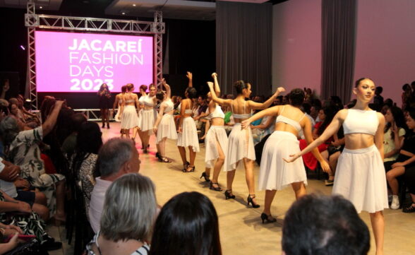 Jacareí promove evento de moda para divulgar estilistas, costureiros e profissionais da cidade