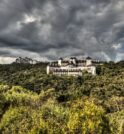 Hotel abandonado de luxo em Campos do Jordão tem fama de…