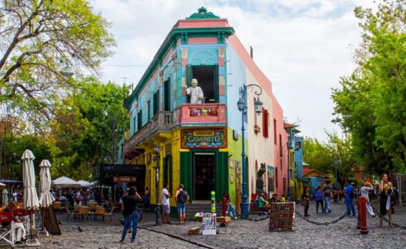 Recife e Buenos Aires lideram destinos preferidos para festas de fim de ano