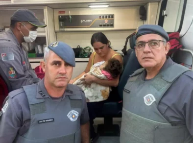 Policiais Militares salvam vida de bebê