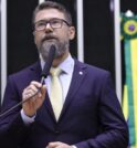 Deputado sugere acabar com feriados no Brasil