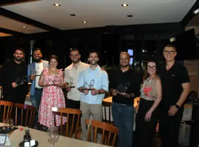 Grupo Nexus celebra encerramento do ano com jantar especial e premiações no restaurante Troina