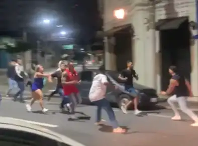 Fim de balada acaba em pancadaria no centro de São José dos Campos