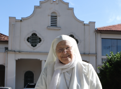 Irmã Mariângela do Menino Jesus morre aos 88 anos