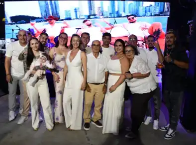 Uma Noite Mágica: Sheriff Celebra Réveillon em Grande Estilo