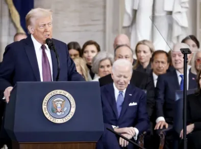 “A era de ouro começa hoje”, diz Donald Trump em discurso de posse