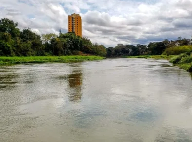Corpo é encontrado no Rio Paraíba do Sul, em São José