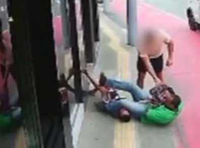 Suspeito de roubar joalheria é rendido com golpes de jiu-jitsu