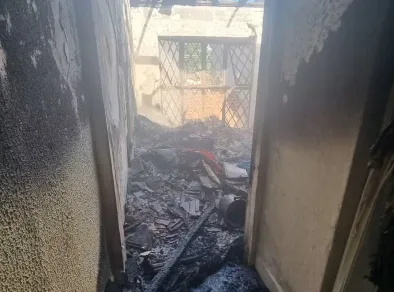 Incêndio atinge casa em Jacareí