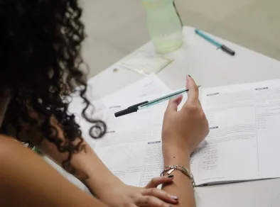 Univesp oferece vagas em curso superior gratuito a distância