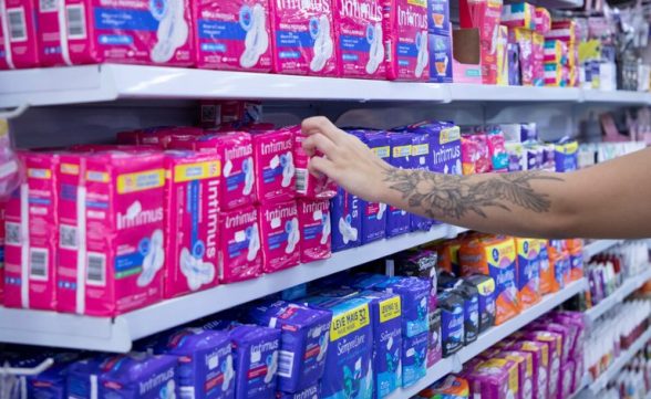 Taubaté promove dignidade menstrual com campanha de arrecadação de absorventes