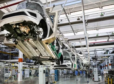 Volkswagen inicia produção do Tera, novo modelo da marca em Taubaté