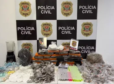 Polícia apreende 24kg de drogas em laboratório clandestino em São José