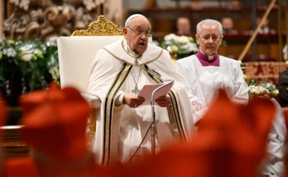 Papa Francisco completa um mês internado em Roma