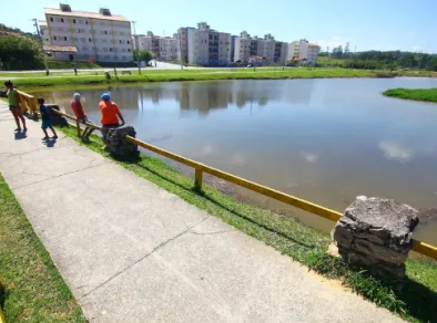 Homem morre afogado no lago do Parque Interlagos em São José  