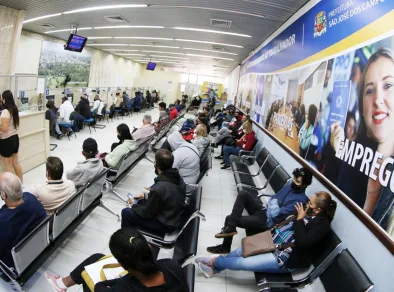 Emprego: PAT tem 485 vagas disponíveis na segunda-feira (24)