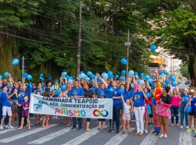 9ª edição da Caminhada Azul para conscientização do autismo