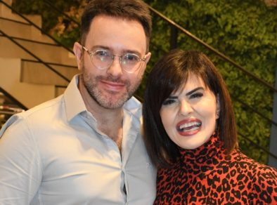 Programa Vale Night, do SBT, é gravado durante celebração de aniversário do jornalista Marcos Bulques