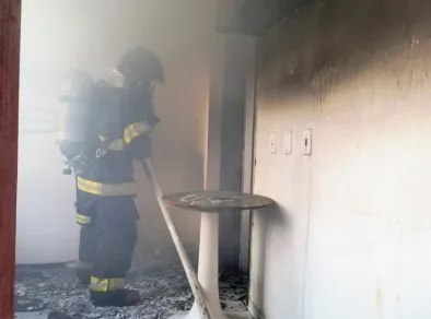 Mulher é presa após esfaquear e atear fogo no apartamento de vizinha em Ubatubba