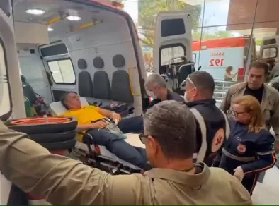 Bolsonaro passa mal e é transferido de helicóptero no Rio Grande do Norte