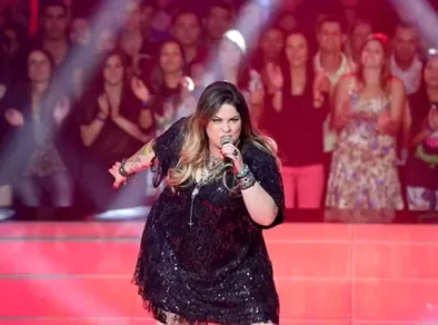 Cantora Twyla Correia, ex-The Voice Brasil, é vítima de assalto em condomínio de Taubaté 