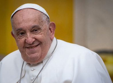 Papa Francisco morreu de AVC e insuficiência cardíaca, informou o Vaticano